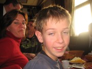 Janwillem Loonen (*)met op de achtergrond Debby Rijnberk